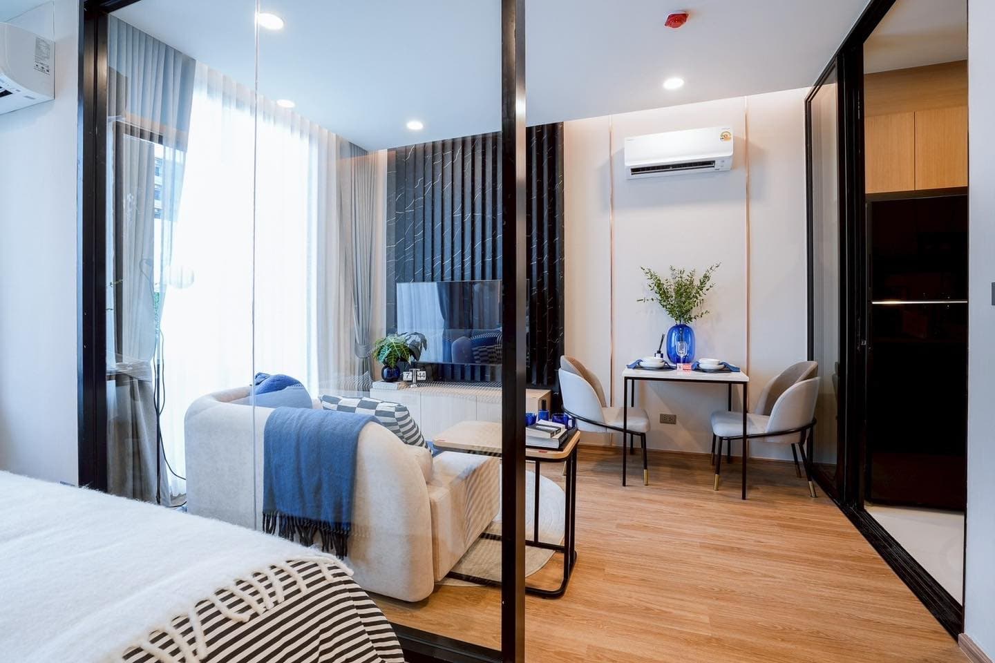 Sea View Penthouse in Surin thumbnail 2